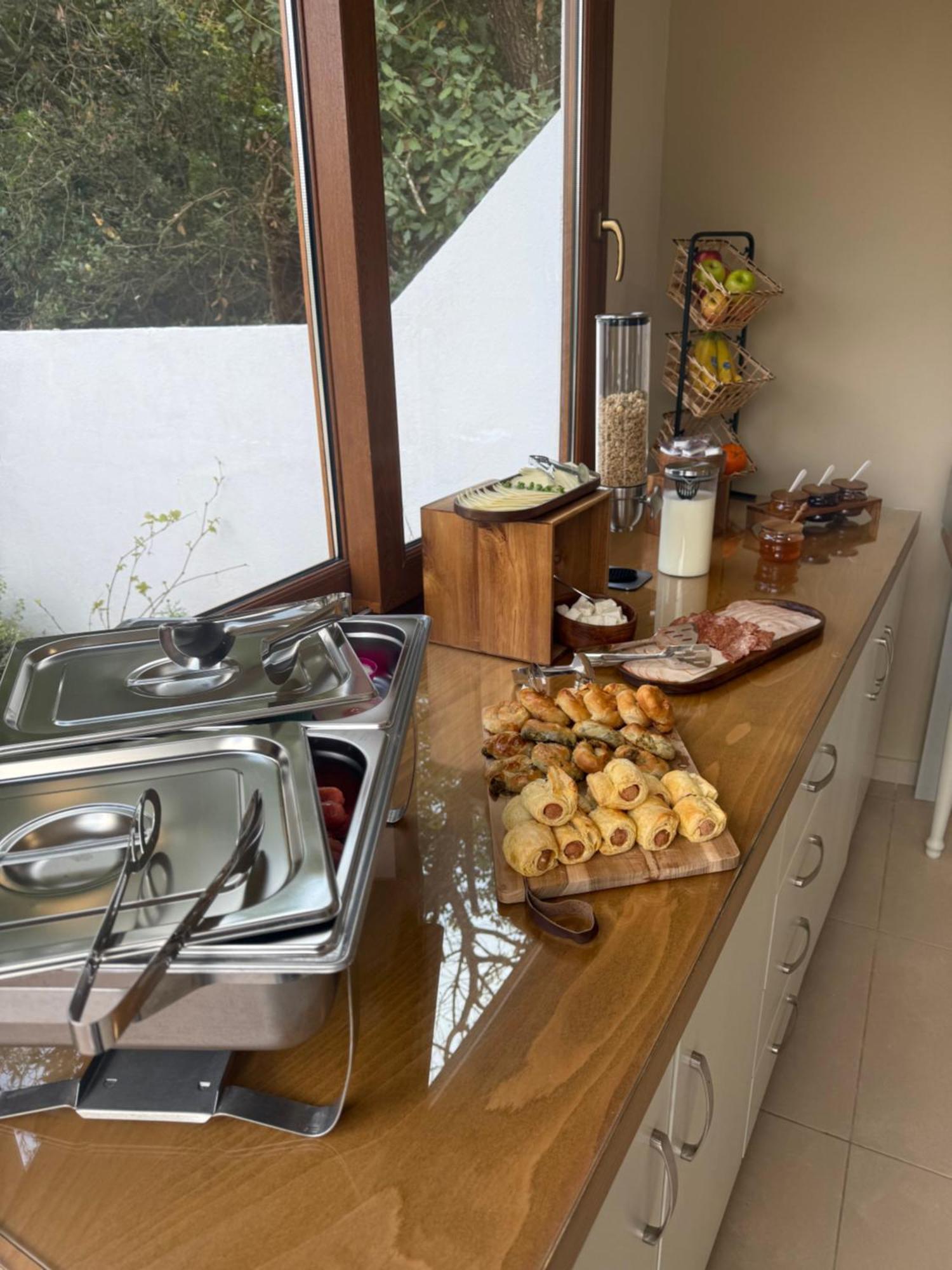 Summer Wine Friendly Ipsos